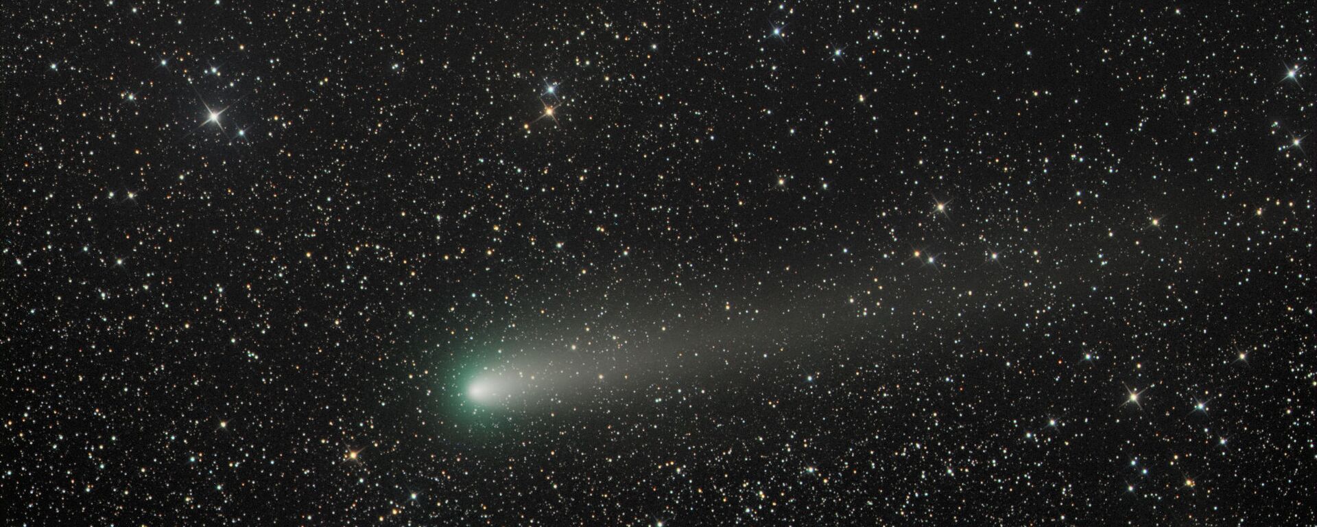 یک ستاره دنباله دار غول پیکر فراتر از زحل پیدا شد - اسپوتنیک ایران  , 1920, 18.07.2021