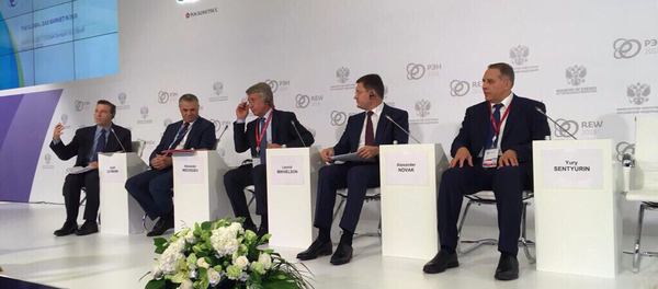 چرا زنگنه به مسکو نیامد؟ چرا زنگنه به مسکو نیامد؟ - اسپوتنیک ایران