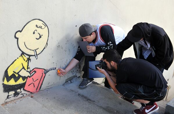 گرافیتی نقاش بنکسی در لس آنجلس - اسپوتنیک ایران  