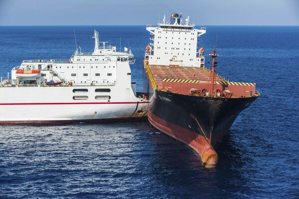 تصادف کشتی های تونس و قبرس در آب های دریای مدیترانه - اسپوتنیک ایران  