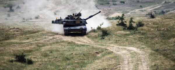 تصاویری از نابودی تانک سعودی توسط حوثی های یمن تصاویری از نابودی تانک سعودی توسط حوثی های یمن - اسپوتنیک ایران