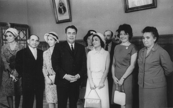 سفر اشرف، خواهر محمدرضا پهلوی به شوروی سابق برای دیدار با لئونید برژینف - دسامبر 1964 - اسپوتنیک ایران  