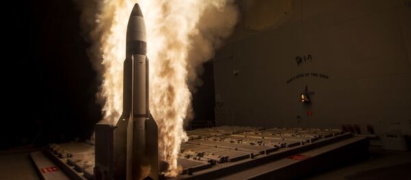 آیا هدف خروج آمریکا از قرارداد منع موشکهای میان برد، روسیه نیست؟ - اسپوتنیک ایران  