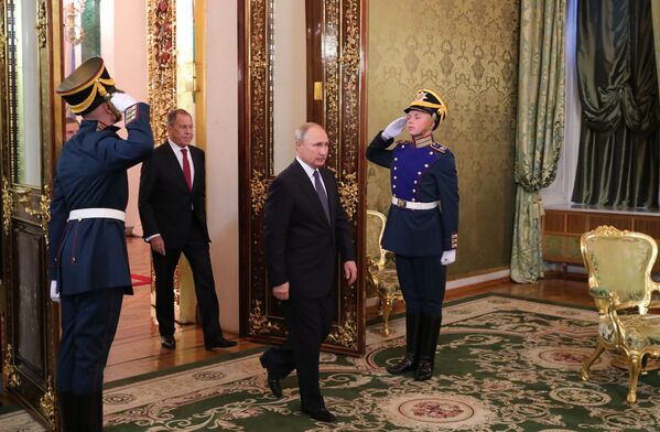ولادیمیر پوتین در زمان دیدار با نخست وزیر ایتالیا - اسپوتنیک ایران  