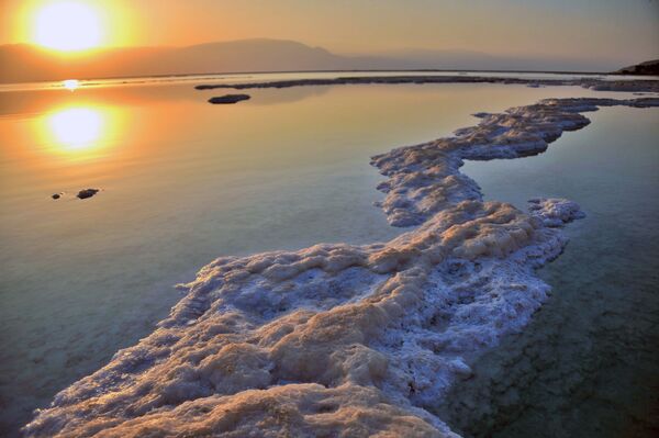 دریای مرده در طرف ساحل اسرائیل - اسپوتنیک ایران  