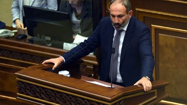 نخست وزیر ارمنستان کرونایی شد
 - اسپوتنیک ایران  