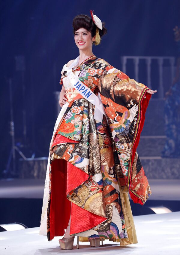 دختر ژاپنی در مسابقات دختر شایسته جهان در ژاپن - اسپوتنیک ایران  