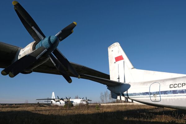هواپیمای «آن-10آ» کلکسیون موزه نیروی هوایی روسیه در شهر «مونینو» حومه مسکو - اسپوتنیک ایران  
