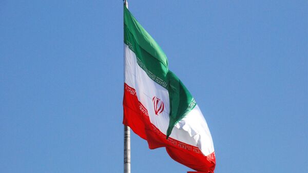 پرچم ایران - اسپوتنیک ایران  