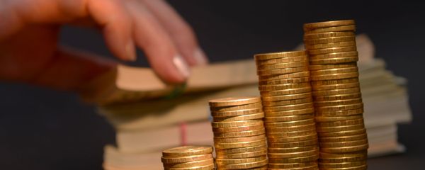 قیمت سکه در ایران واقعی تر می شود - اسپوتنیک ایران  