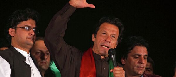 استقبال مردم پاکستان از پیام عمران خان در جهت کمک به سیلزدگان ایران استقبال مردم پاکستان از پیام عمران خان در جهت کمک به سیلزدگان ایران - اسپوتنیک ایران