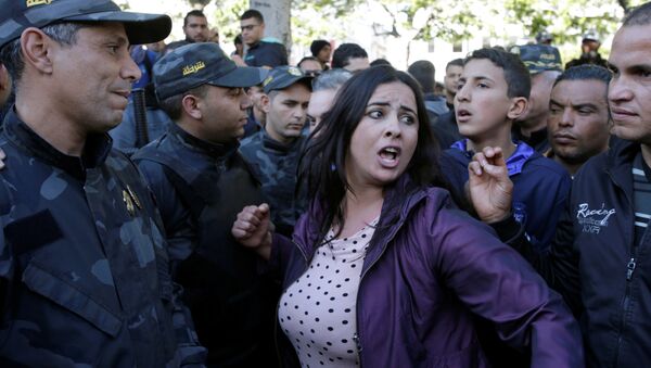 جنبش جلیقه قرمزها در تونس - اسپوتنیک ایران  