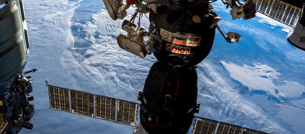 مسابقه فضایی: توپ در طرف کی است؟ مسابقه فضایی: توپ در طرف کی است؟ - اسپوتنیک ایران