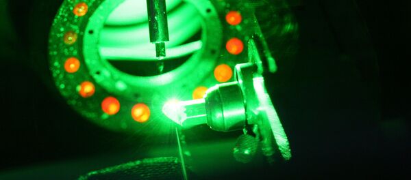 ایران سد تحریم های لیزری را می شکند ایران سد تحریم های لیزری را می شکند - اسپوتنیک ایران