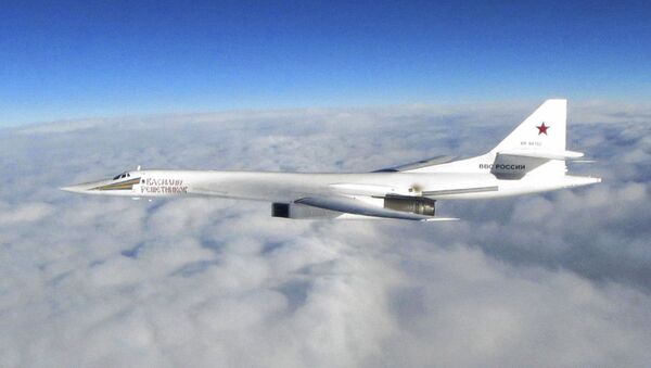 دو بمب افکن اتمی روسیه به سمت آفریقای جنوبی پرواز می کنند - اسپوتنیک ایران  