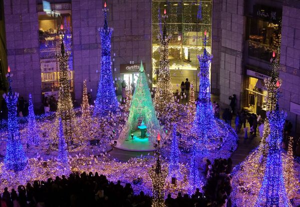 جشن کریسمس در توکیو - اسپوتنیک ایران  