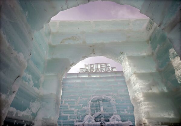 هتل یخی در Saranac ice آمریکا - اسپوتنیک ایران  
