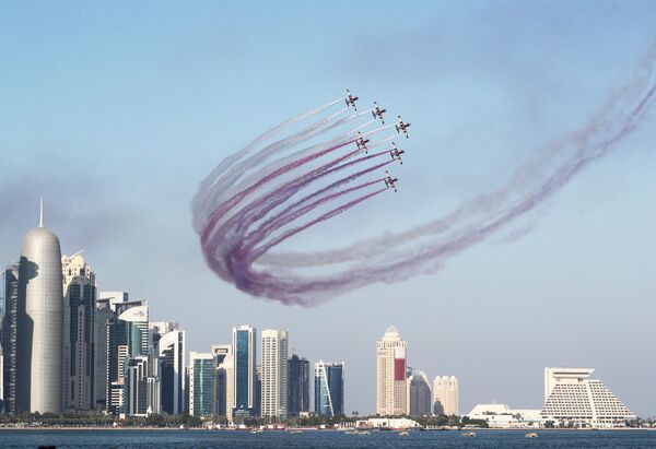 هواپیماهای نظامی در جشن روز ملی قطر، دوحه - اسپوتنیک ایران  