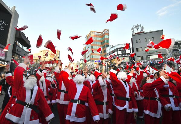 جشن کریسمس در سئول - اسپوتنیک ایران  