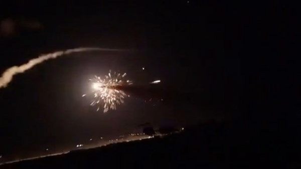 دفع حملات موشکی اسرائیل توسط پدافند هوایی سوریه  - اسپوتنیک ایران  