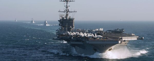 رزمایش مشترک دریایی انگلیس و آمریکا در نزدیكی مرزهای دریایی روسیه رزمایش مشترک دریایی انگلیس و آمریکا در نزدیكی مرزهای دریایی روسیه - اسپوتنیک ایران