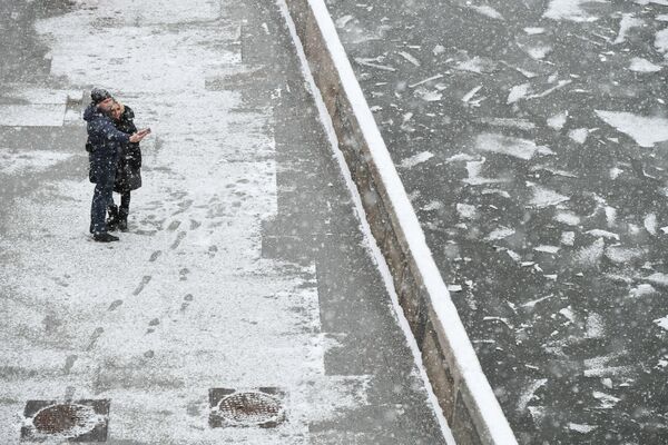 بارش برف در مسکو - اسپوتنیک ایران  