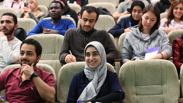 دانش آموختگان ایرانی تحصیل کرده در خارج بهتر است به ایران بازنگردند - اسپوتنیک ایران  