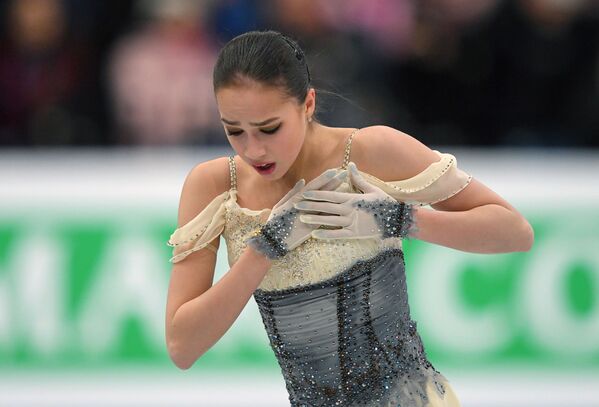 آلینا زاگیتووا ورزشکار پاتیناژ روی یخ از روسیه - اسپوتنیک ایران  
