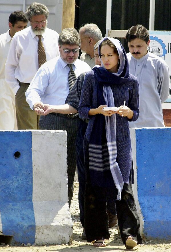 انجلیکا جولی در پاکستان - اسپوتنیک ایران  