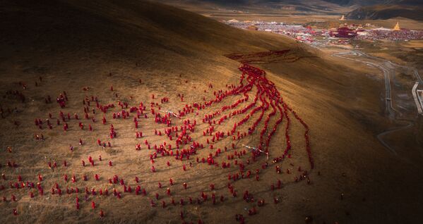 عکس شرکت کننده در کنکور جهانی عکس «سونی-2019»-از چین-رود سرخ ایمان - اسپوتنیک ایران  