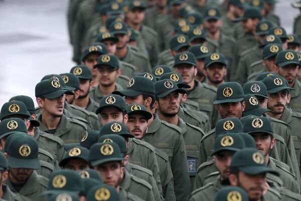 سپاه پاسداران انقلاب اسلامی در مراسم 40 سالگی انقلاب اسلامی - اسپوتنیک ایران  