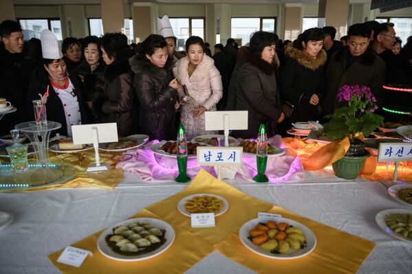 کنکور ملی آشپزی در کره شمالی - اسپوتنیک ایران  