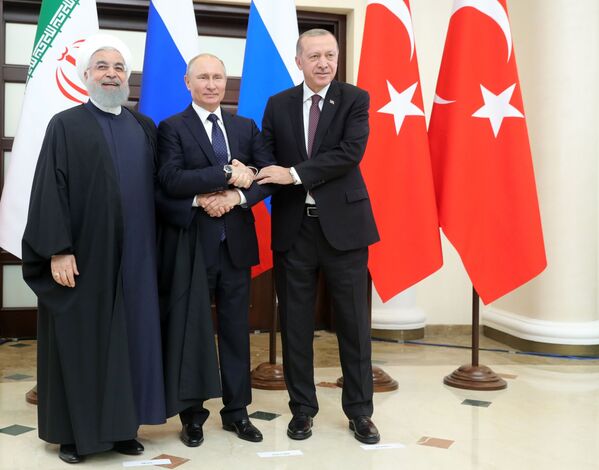 روسای جمهور روسیه، ایران و ترکیه در اجلاس سه جانبه در خصوص حل و فصل بحران سوریه - اسپوتنیک ایران  