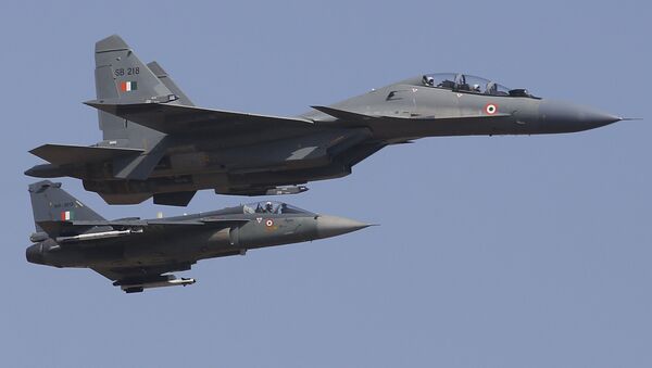 هند در پاسخ به تهدید چین، جنگنده هایش را به پرواز درآورد - اسپوتنیک ایران  