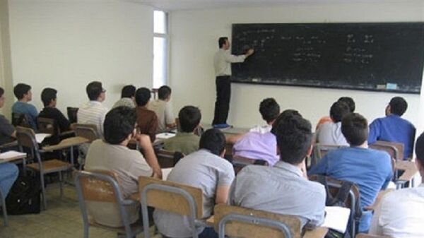 مدرسه در ایران - اسپوتنیک ایران  