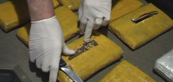 پلیس ایران از آب تریاک گرفت پلیس ایران از آب تریاک گرفت - اسپوتنیک ایران