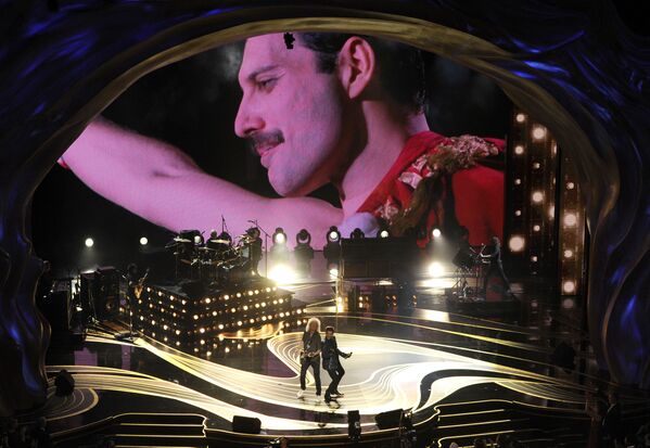 مراسم اعطای جوایز اسکار2019-هنرنمایی گروه کوئین و خواننده آدام لامبرت - اسپوتنیک ایران  