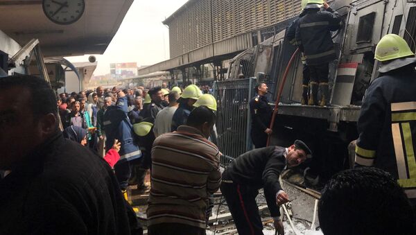 تلفات زیاد آتش سوزی در یک ایستگاه قطار در قاهره + عکس - اسپوتنیک ایران  