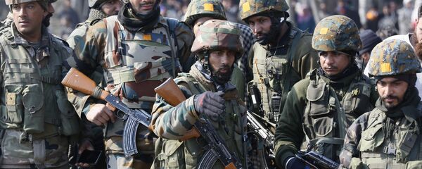 گلوله باران نقاط مسکونی هند توسط ارتش پاکستان - اسپوتنیک ایران  