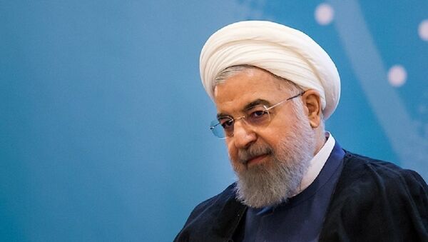 آقای روحانی، به جای تحریم ها عملکرد ضعیف خود ر دور می زنید - اسپوتنیک ایران  