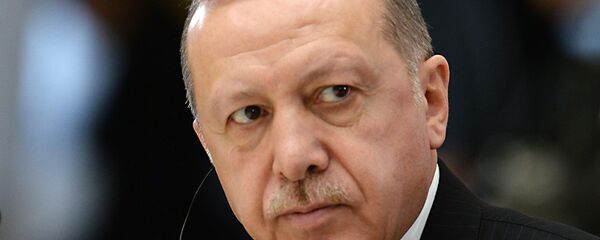 اردوغان: روسیه، آمریکا و فرانسه ارمنستان را مسلح میکنند اردوغان: روسیه، آمریکا و فرانسه ارمنستان را مسلح میکنند - اسپوتنیک ایران