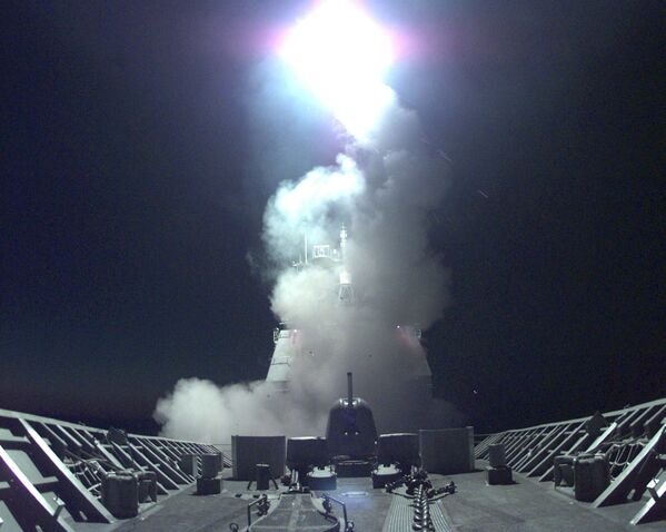 پرتاب موشک بالدار «تاماگاوک» از کشتی آمریکایی به اهداف در یوگوسلاوی و کوزوو - اسپوتنیک ایران  