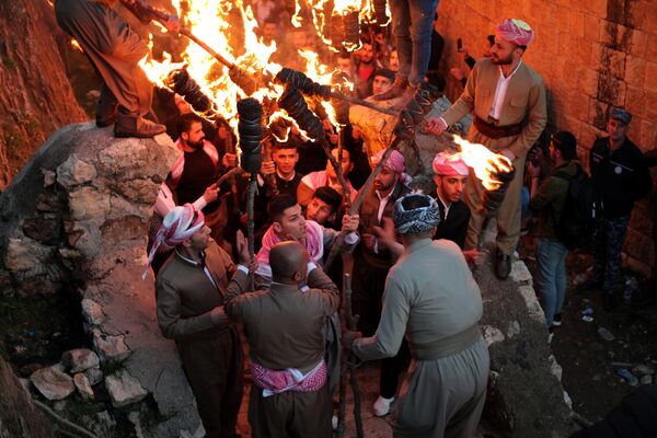 مراسم جشن نوروز کردها در کشور عراق - اسپوتنیک ایران  