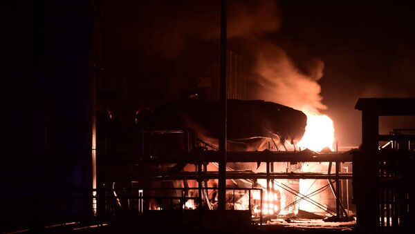 انفجار در کارخانه‌ای در هند هفت کشته برجای گذاشت + ویدئو - اسپوتنیک ایران  