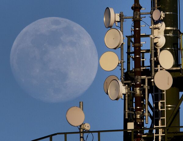 قرص ماه کامل در المان - اسپوتنیک ایران  