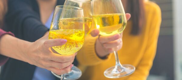 برخی از جزئیات درباره تاثیرات مهلک مشروبات الکلی بر انسان برخی از جزئیات درباره تاثیرات مهلک مشروبات الکلی بر انسان - اسپوتنیک ایران