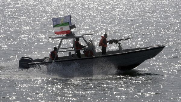 دستور شناور سپاه به رزم ناو انگلیسی در خلیج فارس - اسپوتنیک ایران  