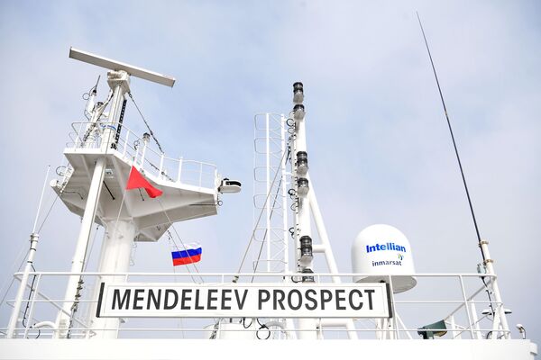 تانکر «پراسپکت مندلییف» در زمان رونمایی در خلیج فنلاند - اسپوتنیک ایران  