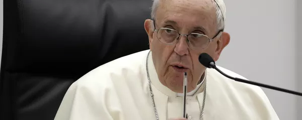 پاپ رم به خاطر صلح پای رهبران سودان جنوبی را بوسید + عکس پاپ رم به خاطر صلح پای رهبران سودان جنوبی را بوسید + عکس - اسپوتنیک ایران