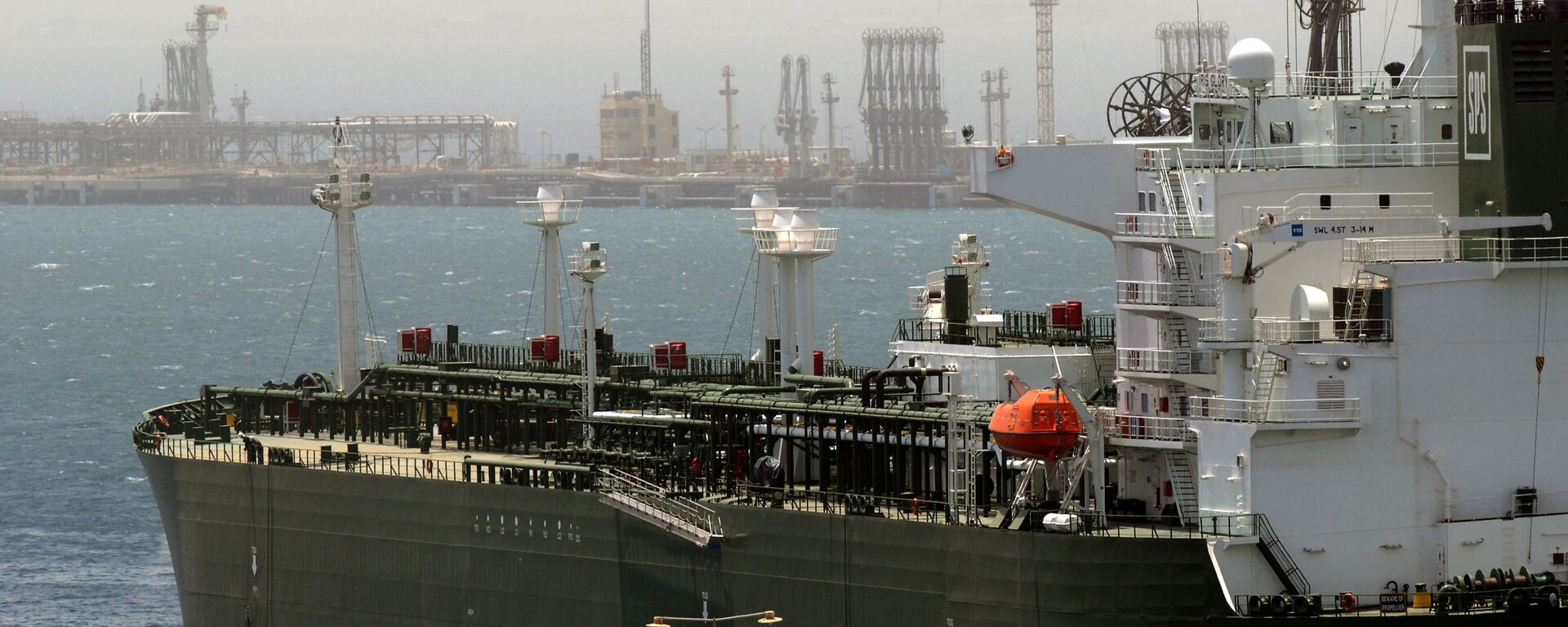 امارات دو میلیون بشکه نفت راهی اروپا کرد - اسپوتنیک ایران  , 1920, 24.05.2022